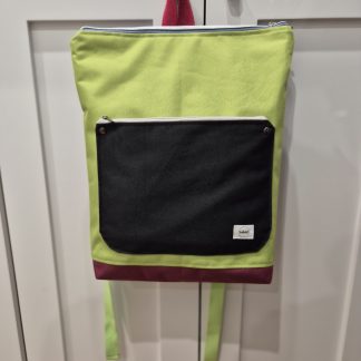 Mochila Impermeable - Modelo Urban KODURA Verde fluor Artesanal | Resistente y Duradera